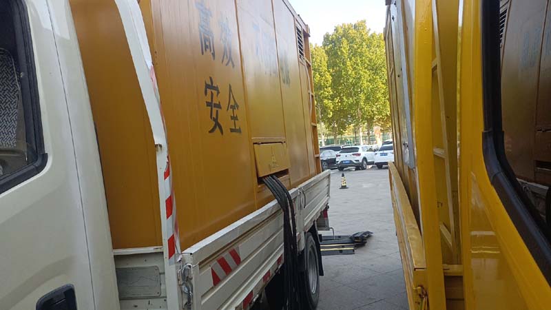 休宁如何判断柴油发电机组和UPS电源的切换时间是否符合要求？