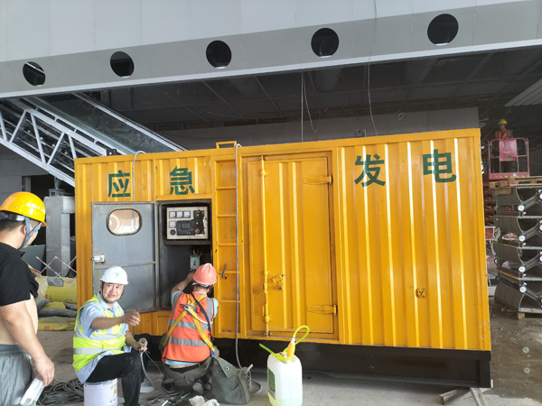 休宁怎样判断空气滤清器是否需要更换？