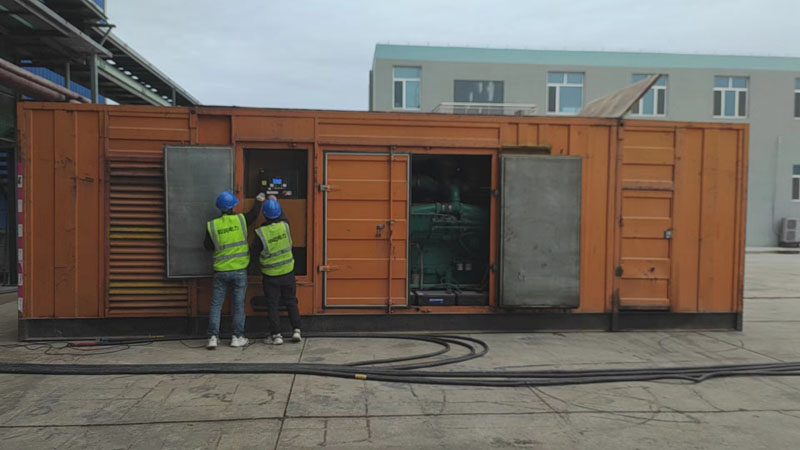 休宁如何检查柴油发电机组的机油油位？